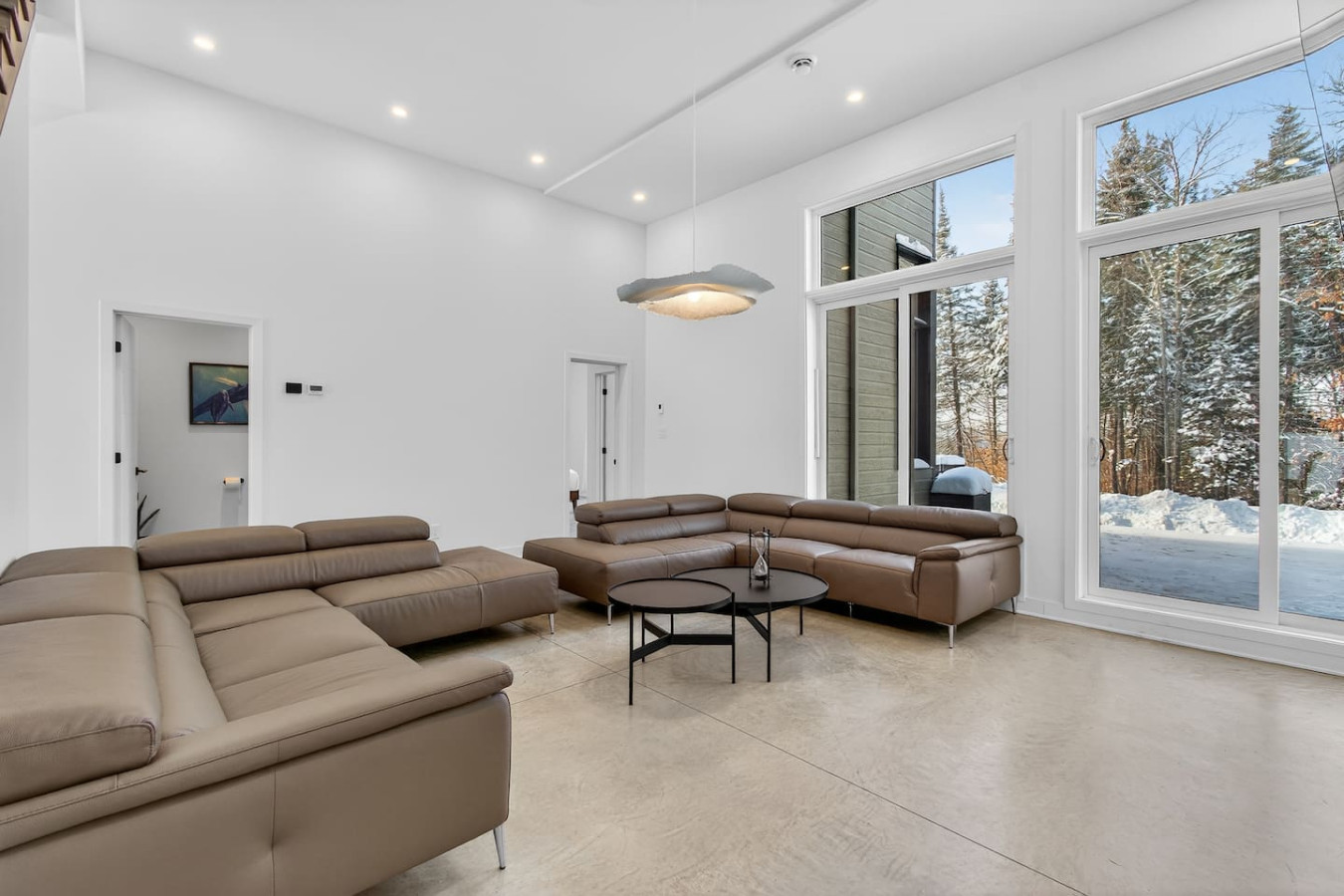 Wynnau Estate in Bel Air | Photo 7