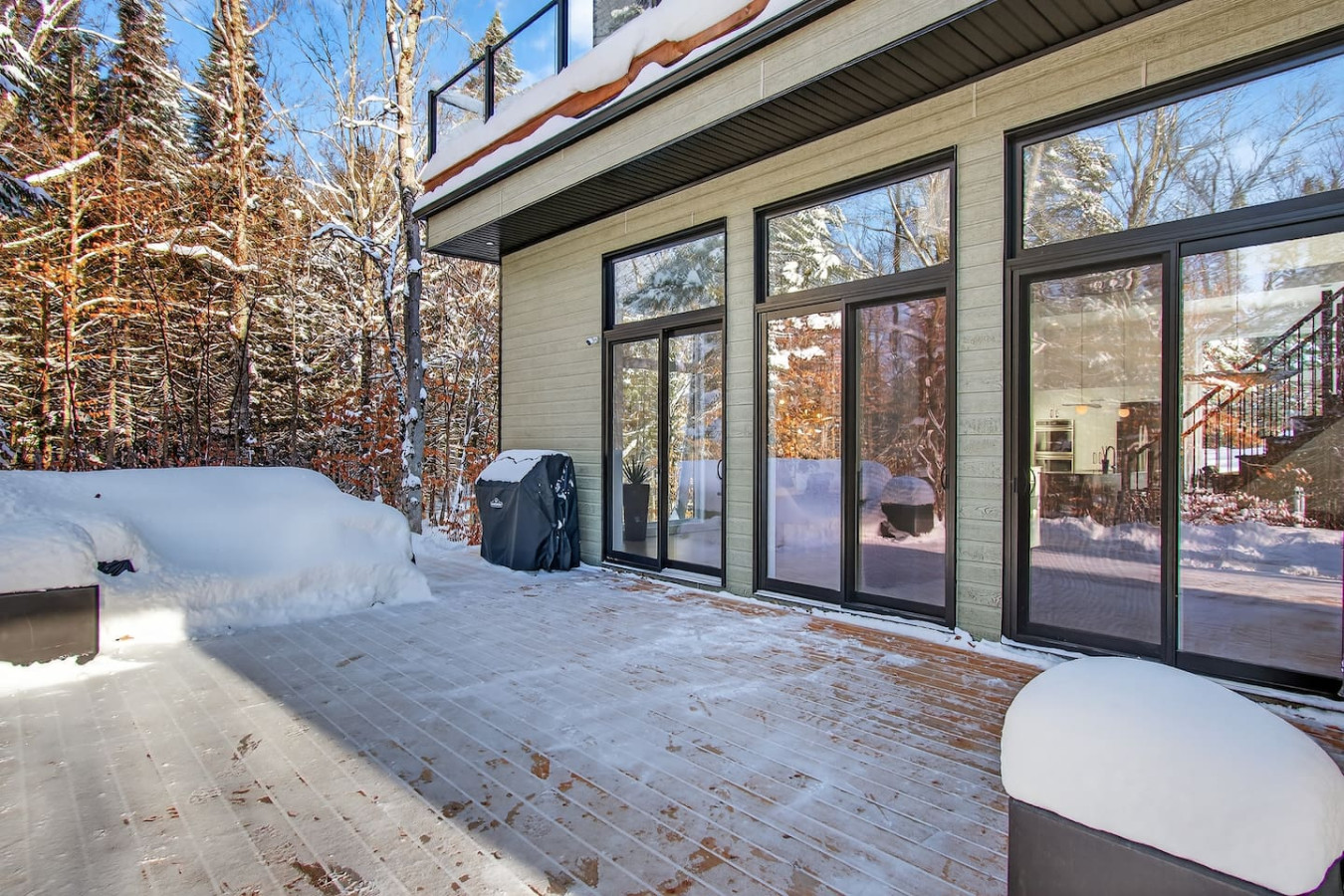 Wynnau Estate in Bel Air | Photo 45