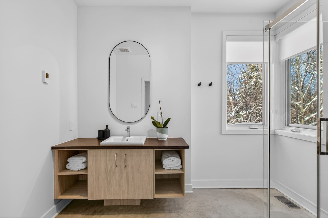 Wynnau Estate in Bel Air | Photo 27