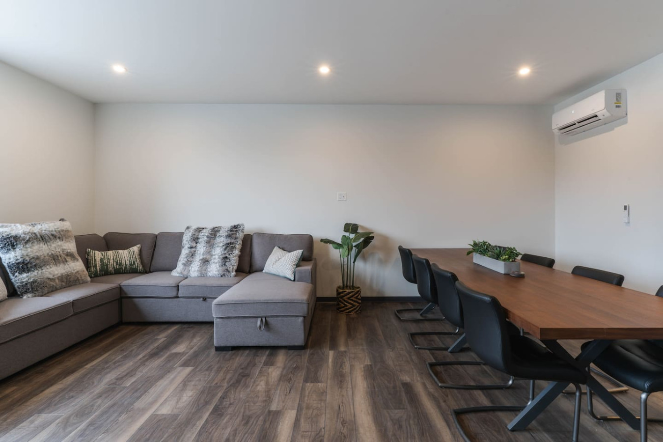 The Timber Den with Indoor Hot Tub | Photo 14