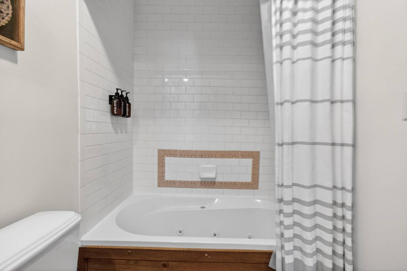 Family Condo w Summer Pool, 5 Mins to Village | Photo 18