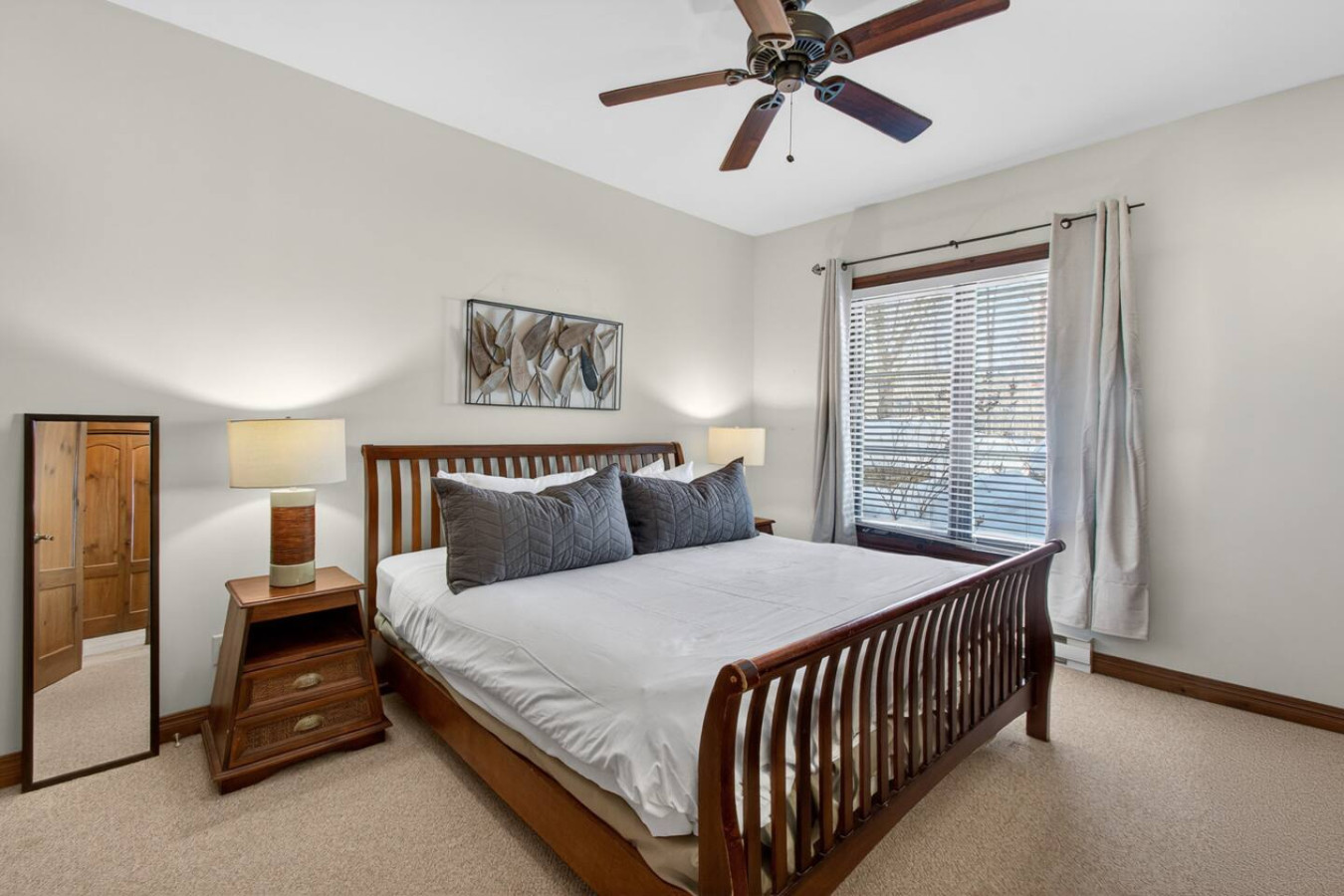 Family Condo w Summer Pool, 5 Mins to Village | Photo 3