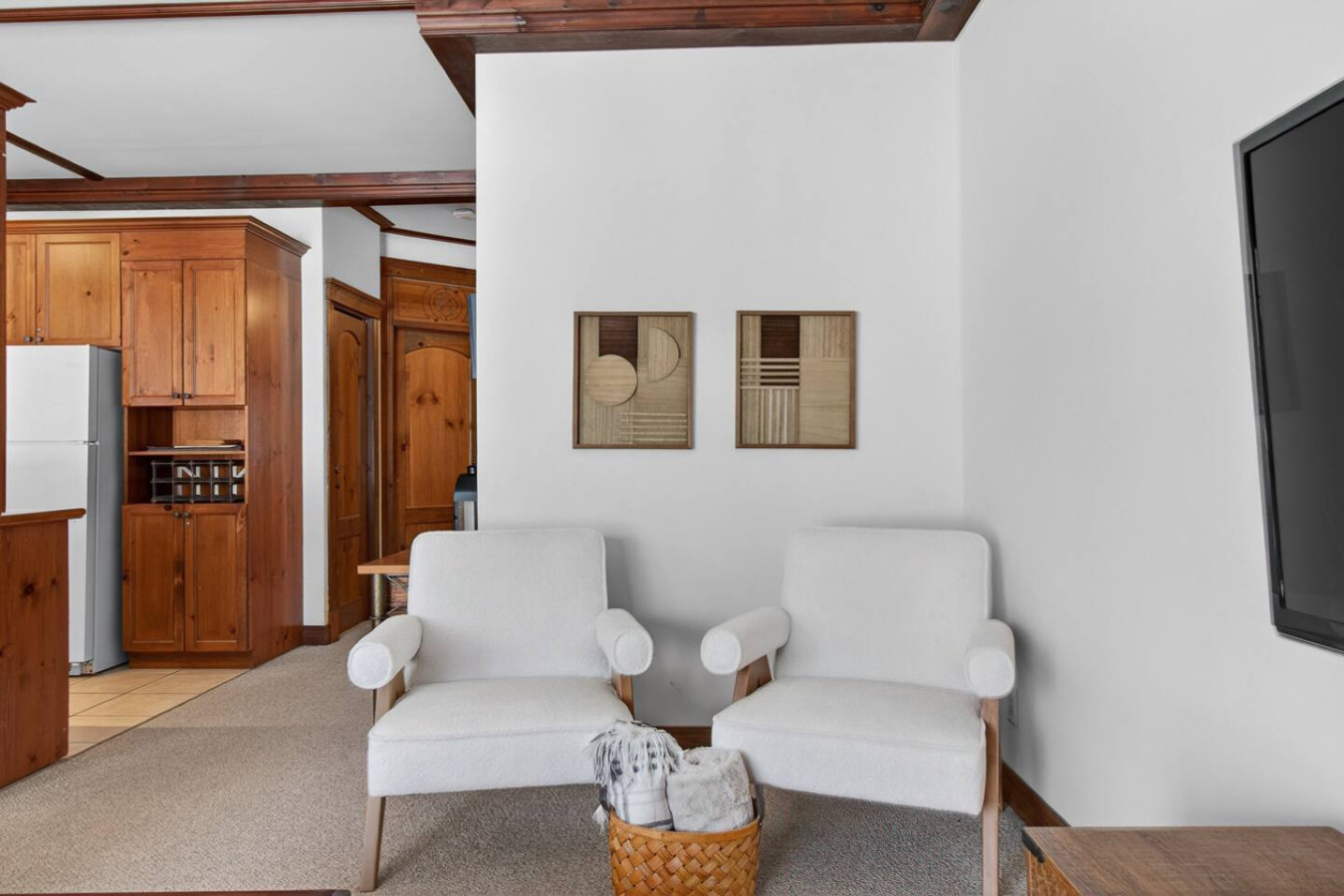 Family Condo w Summer Pool, 5 Mins to Village | Photo 9