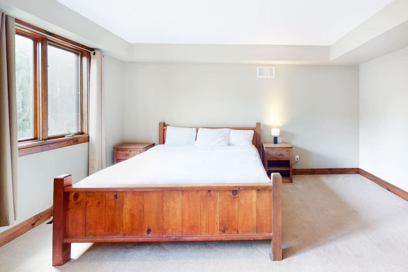 Lucille Wheeler Lodge | Photo 8