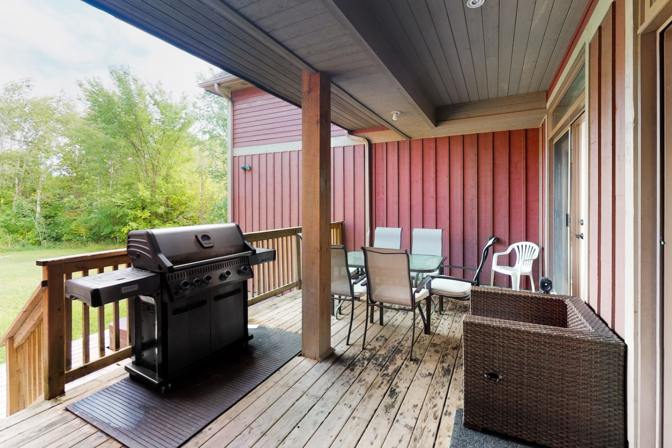 Lucille Wheeler Lodge | Photo 22