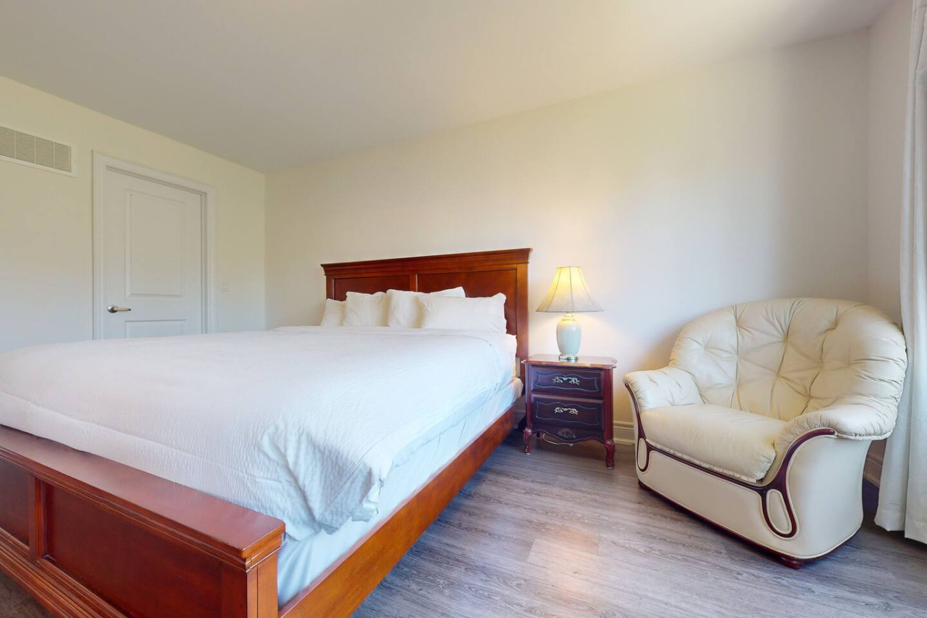 3BDRM Townhome with Summer Pool | Photo 14