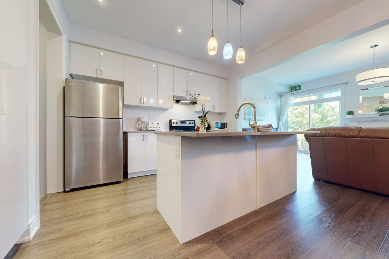 3BDRM Townhome with Summer Pool | Photo 2