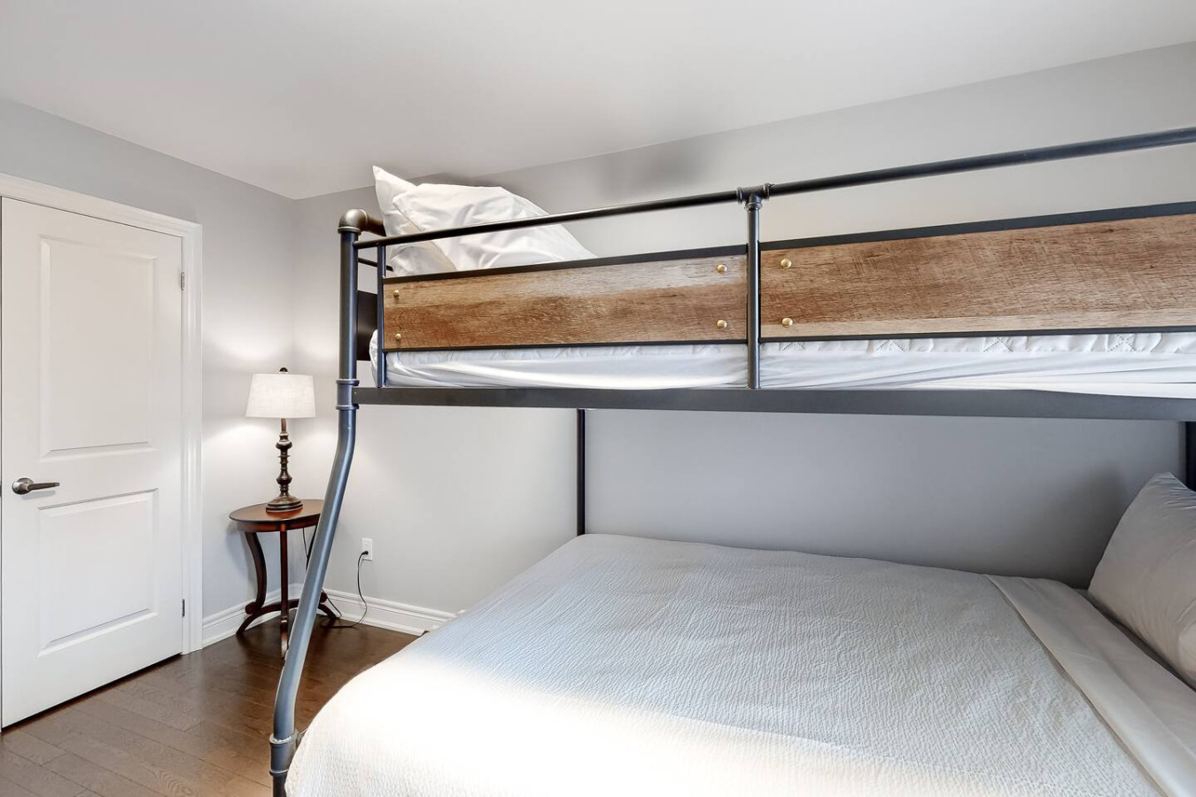 Blue Mtn Townhome w/ Summer Pool! | Photo 23