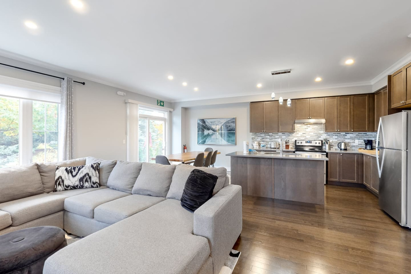 Blue Mtn Townhome w/ Summer Pool! | Photo 2