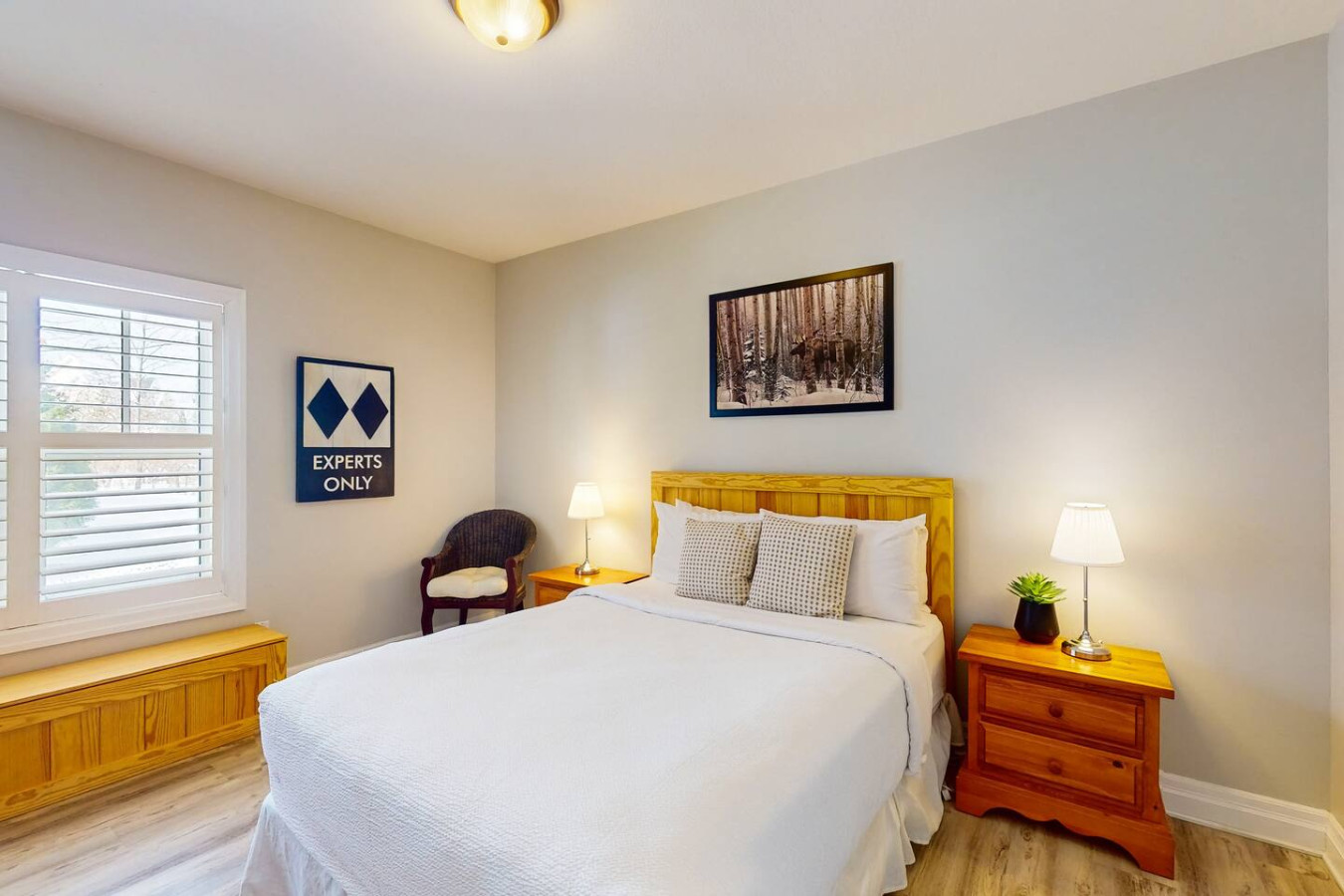 Bright 2BDR Condo with Summer Pool | Photo 3