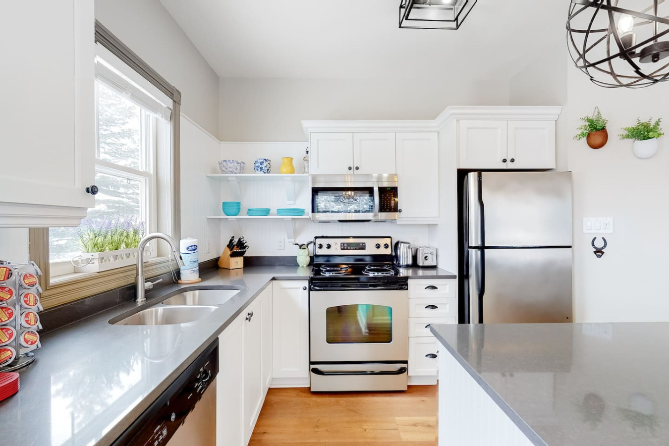 Stylish 2BDR Condo with Summer Pool | Photo 2