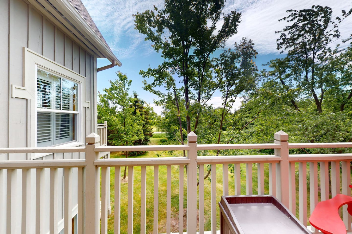 Family Retreat with Summer Pool & Golf | Photo 4