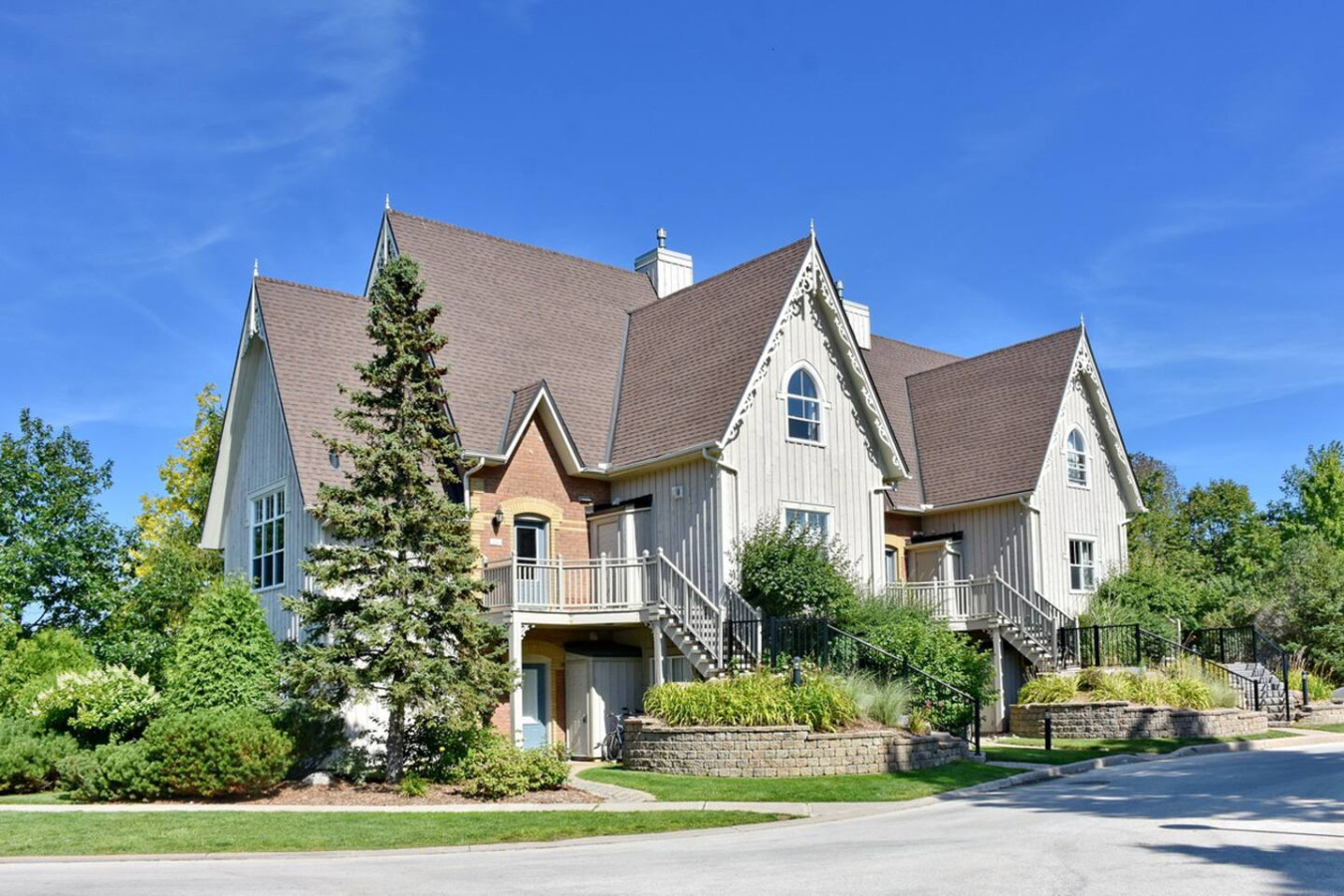 Family Retreat with Summer Pool & Golf | Photo 23