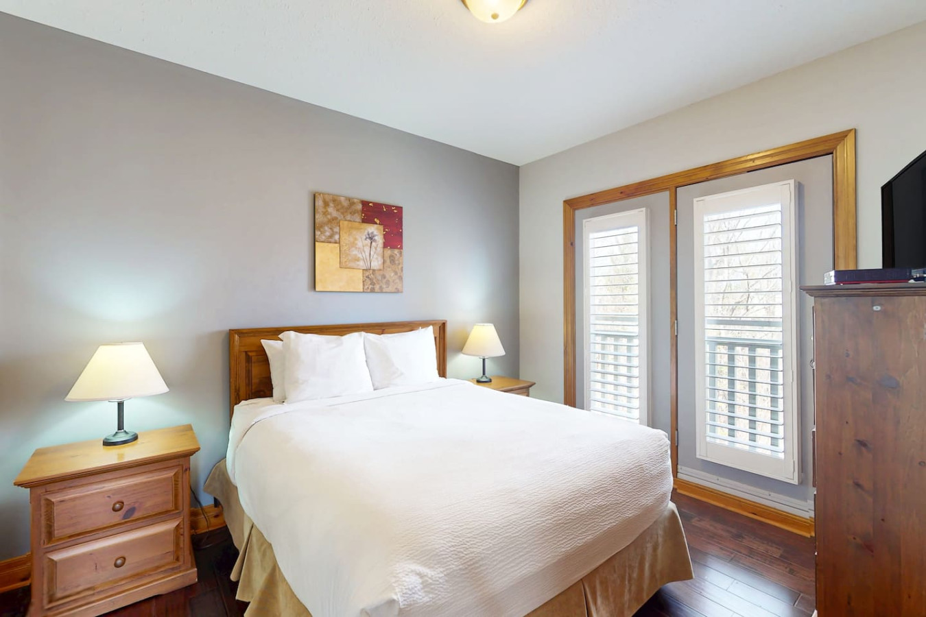 Spacious Family Getaway w/ Free Shuttle to Blue | Photo 14