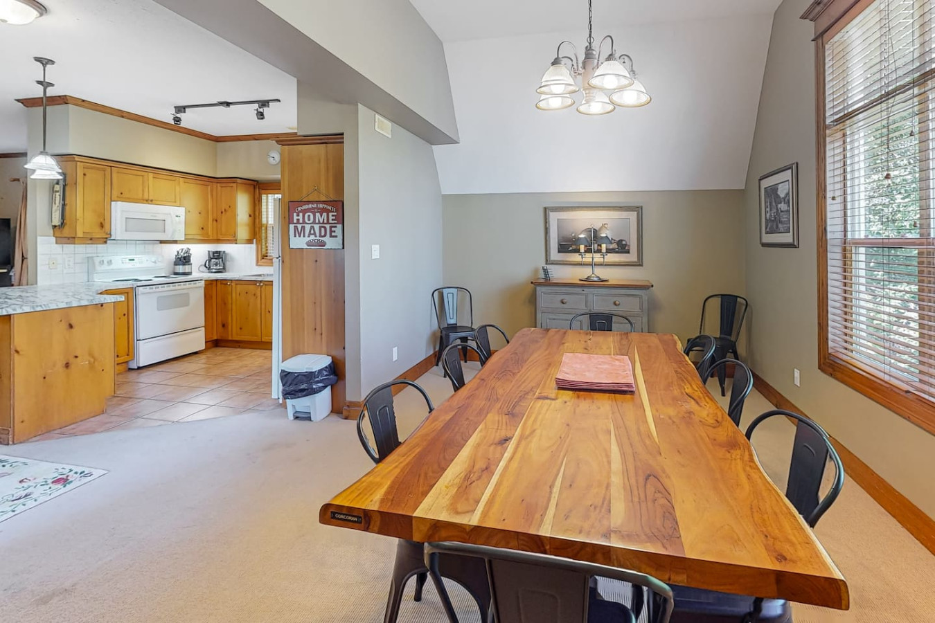 3BDR Condo on Golf Course, Near Village | Photo 10