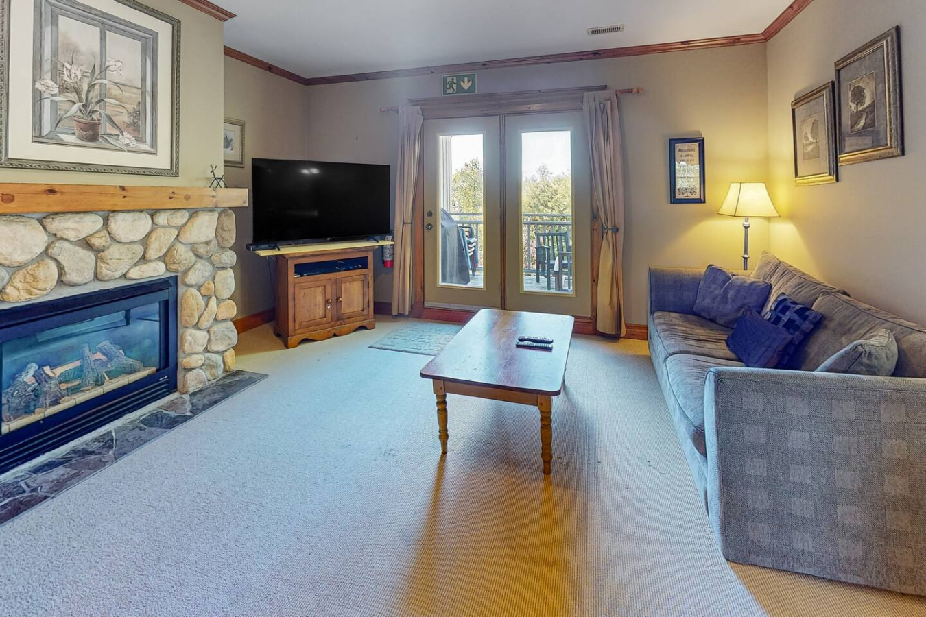 3BDR Condo on Golf Course, Near Village | Photo 2