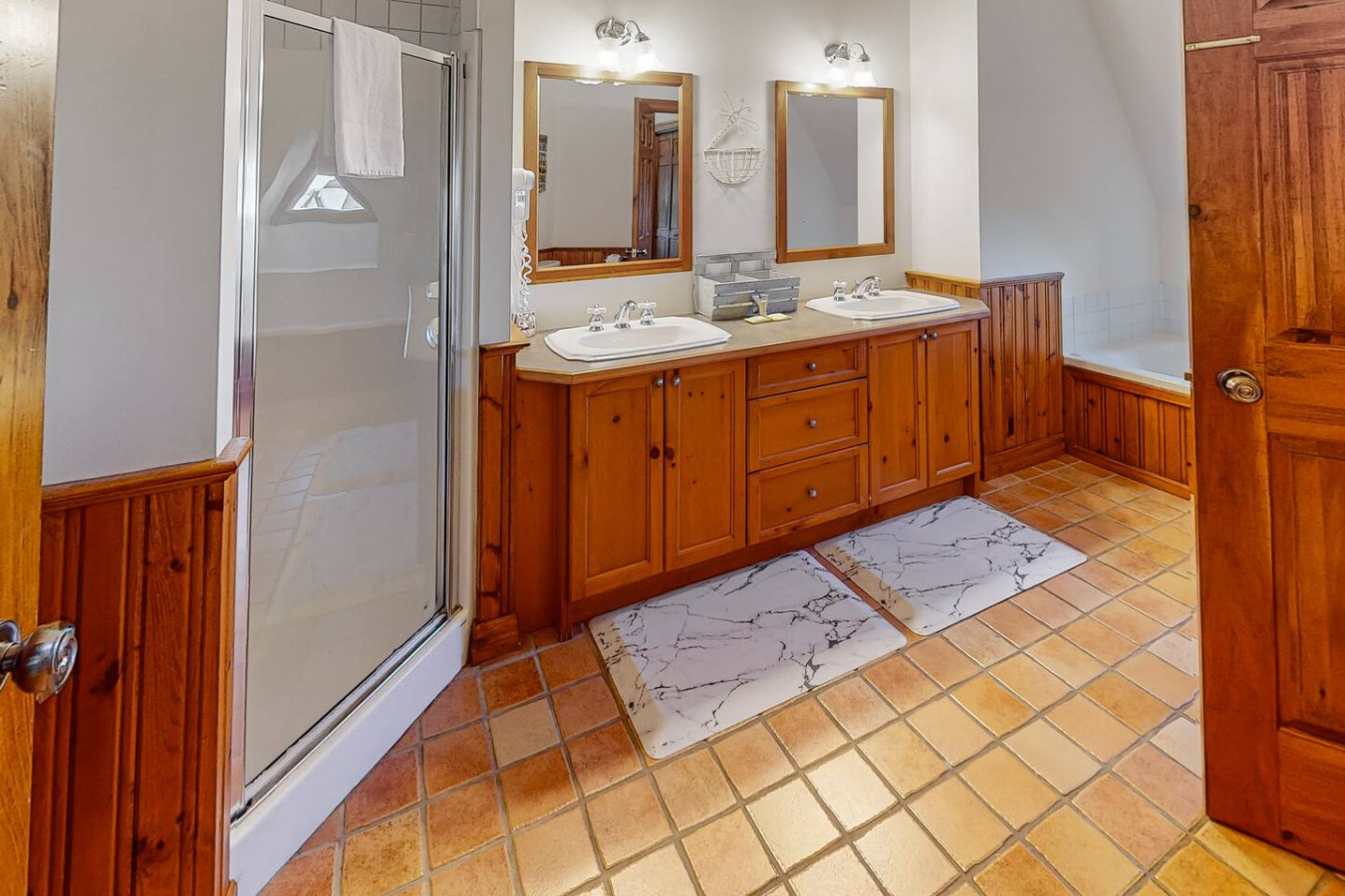 3BDR Condo on Golf Course, Near Village | Photo 13