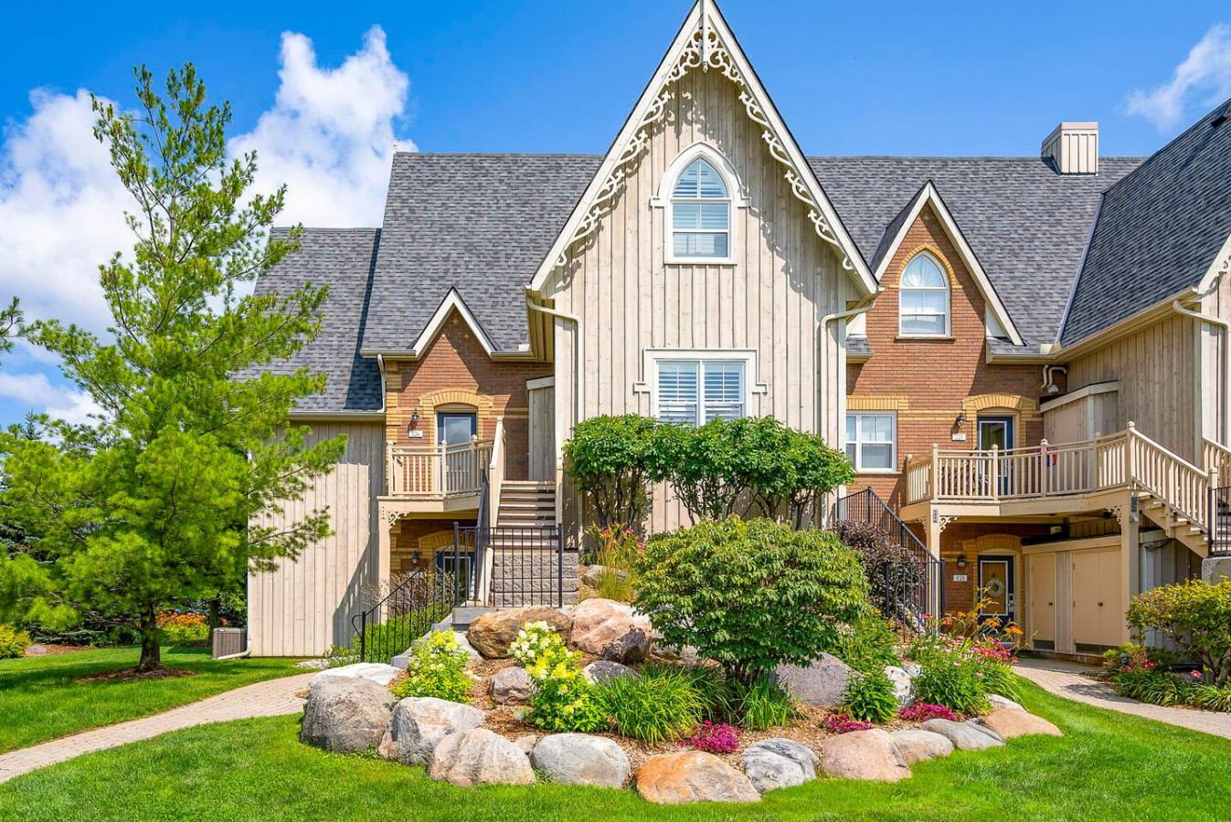 3BDR Family Condo with Summer Pool | Photo 40