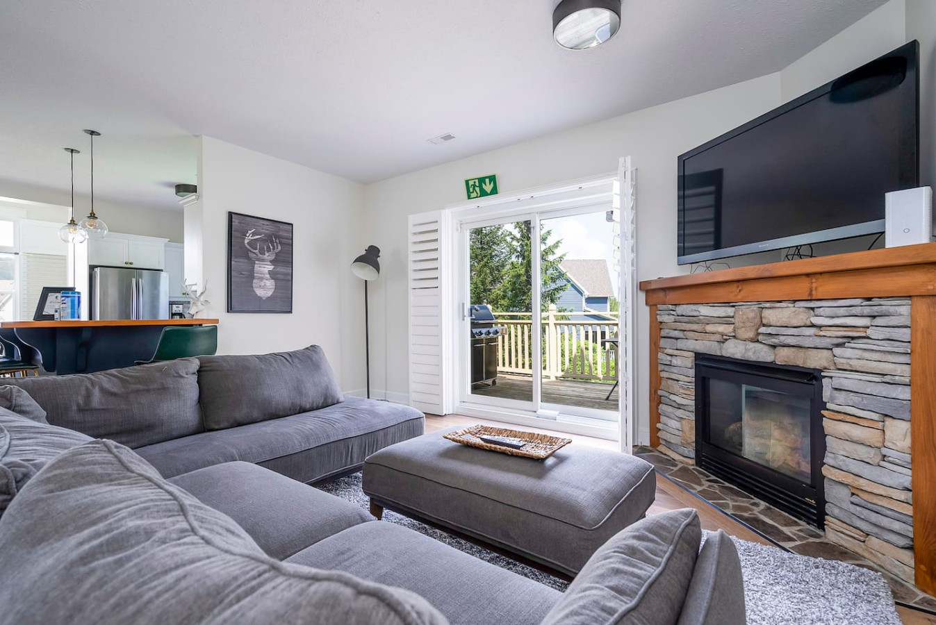 3BDR Family Condo with Summer Pool