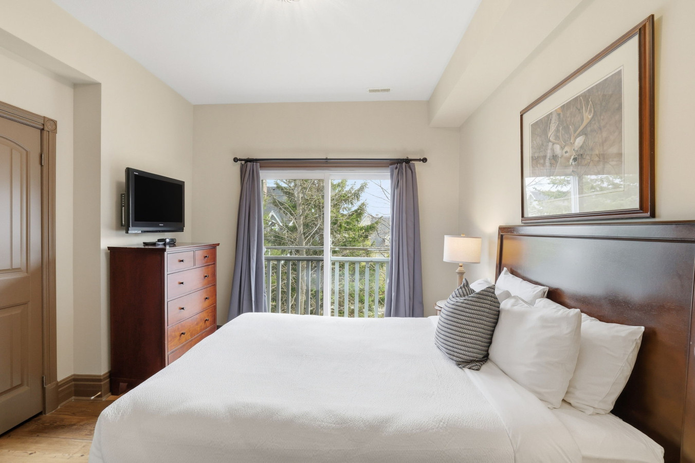 242 Snowbridge with Summer Pool | Photo 26