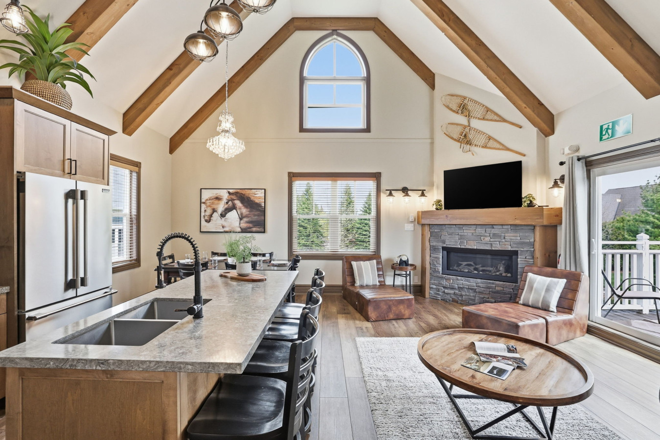 242 Snowbridge with Summer Pool | Photo 14