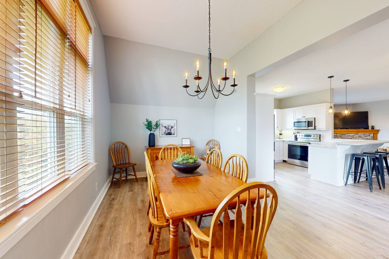 Bright 3BDR Condo Near Blue | Dog Friendly | Photo 11