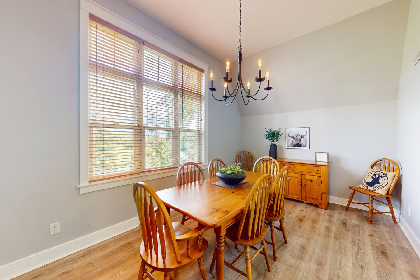 Bright 3BDR Condo Near Blue | Dog Friendly | Photo 10