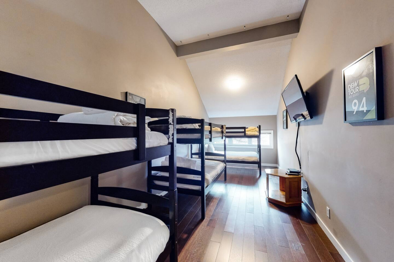 Charming Wintergreen Home | Minutes to BM Village | Photo 3