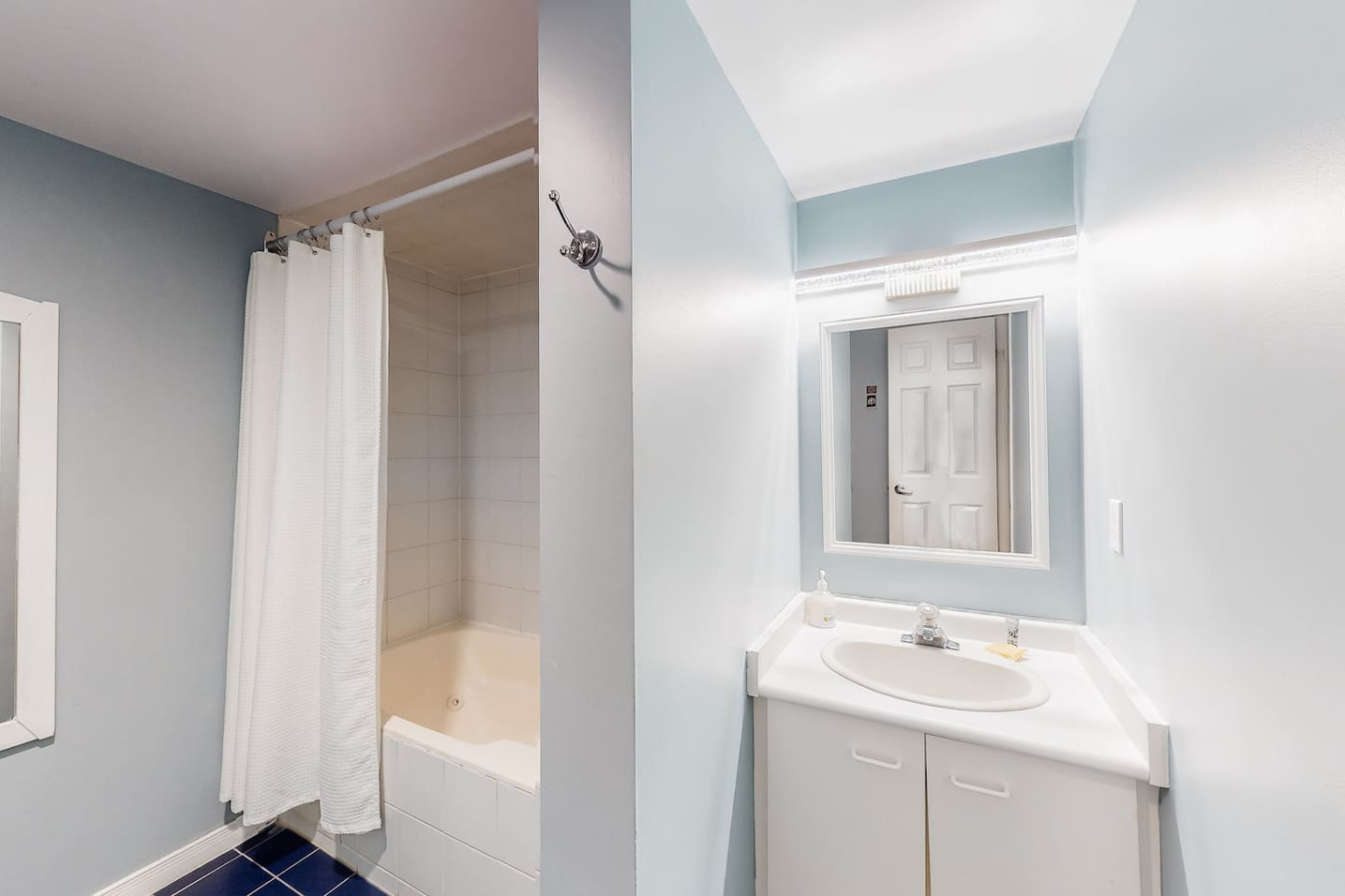 Charming Wintergreen Home | Minutes to BM Village | Photo 12