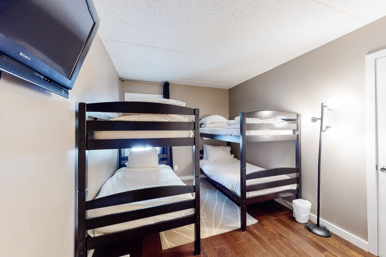 Charming Wintergreen Home | Minutes to BM Village | Photo 14