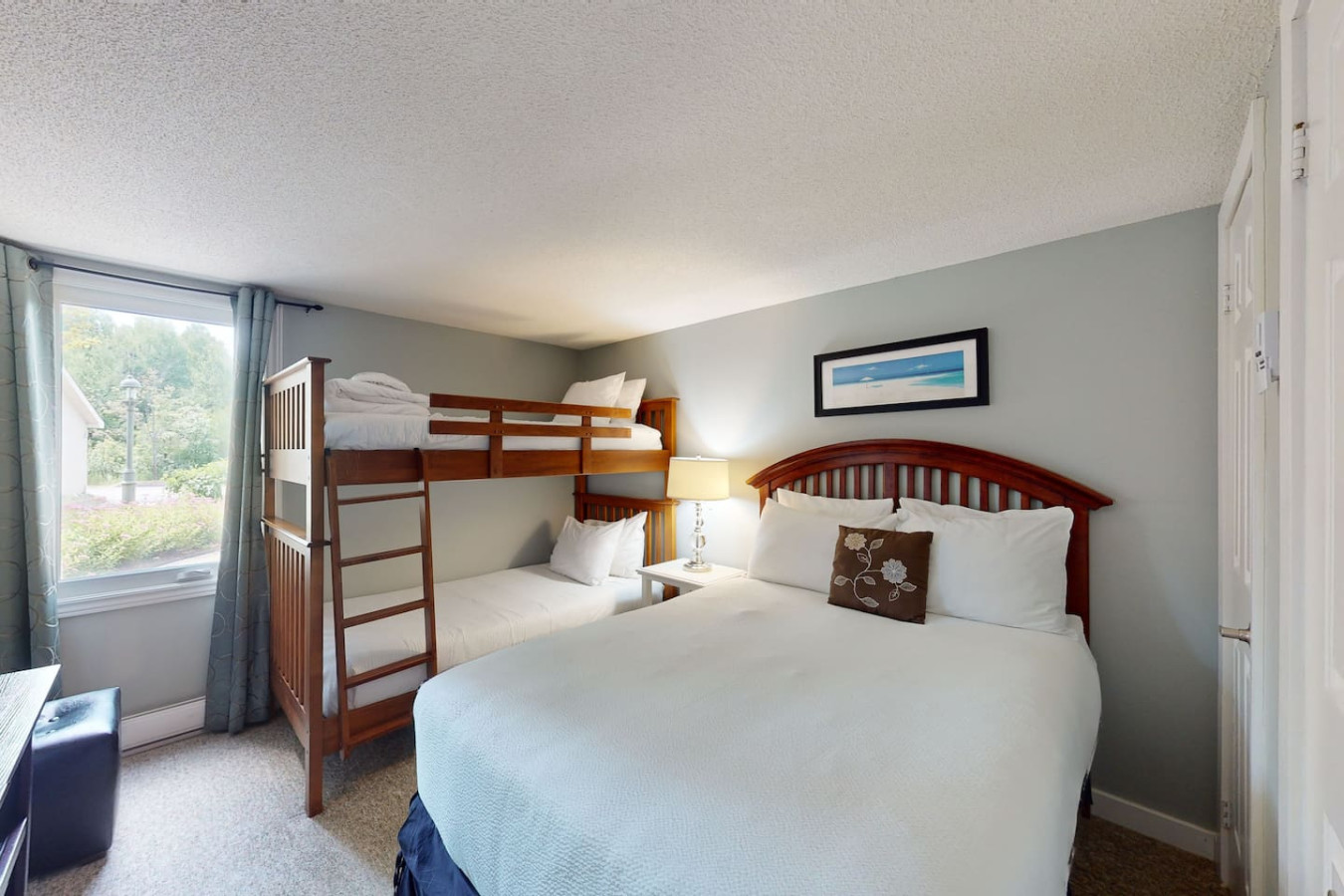 Ground Floor Home, Steps to Blue Mtn Village | Photo 14