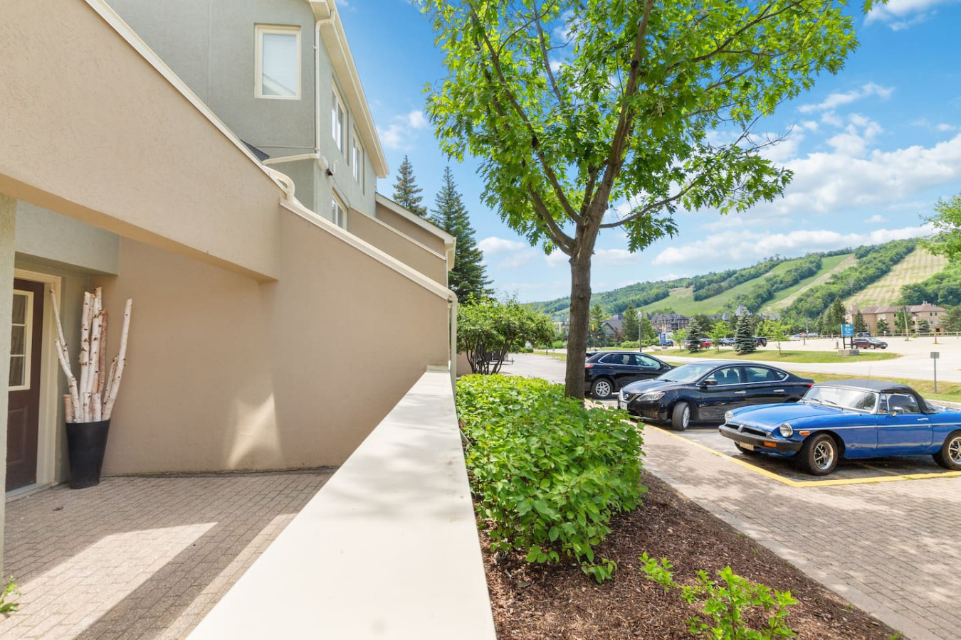 Ground Floor Home, Steps to Blue Mtn Village | Photo 5