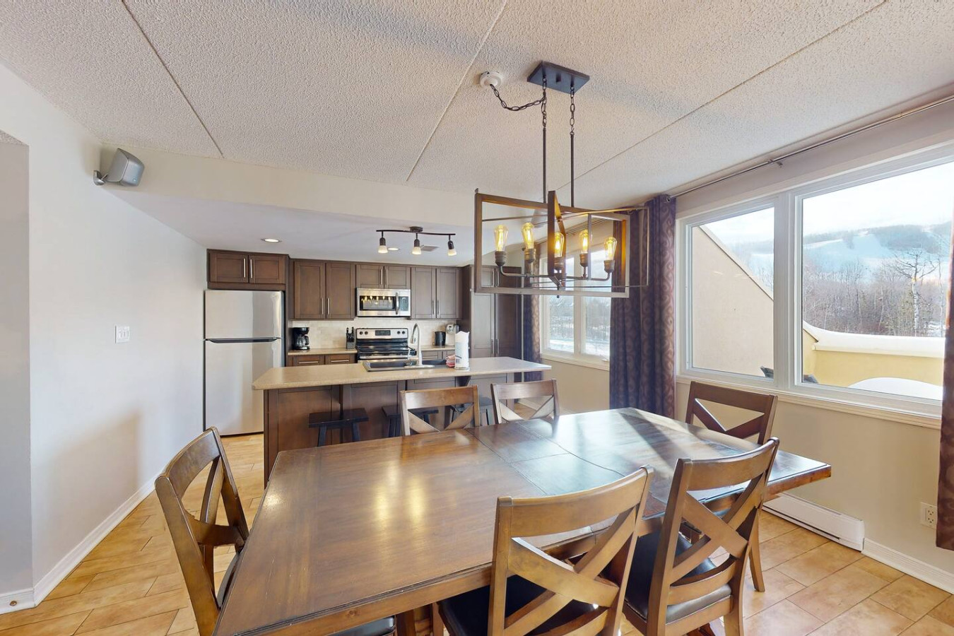 3BDR Condo w/Private Sauna on Golf Course | Photo 11