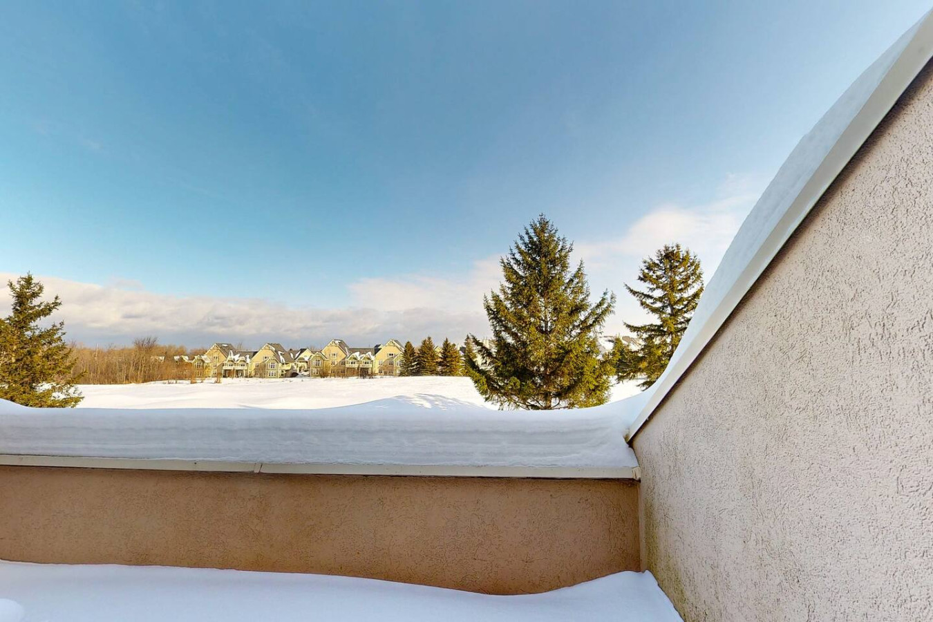 3BDR Condo w/Private Sauna on Golf Course | Photo 39