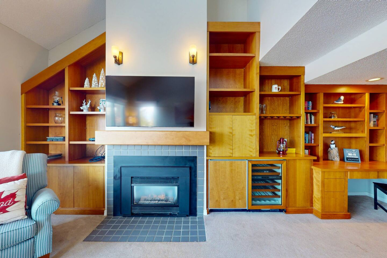 3BDR Condo w/Private Sauna on Golf Course | Photo 6