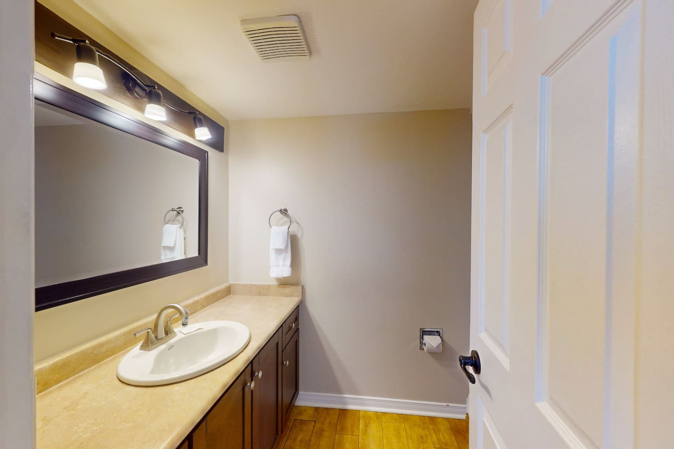 3BDR Condo w/Private Sauna on Golf Course | Photo 25