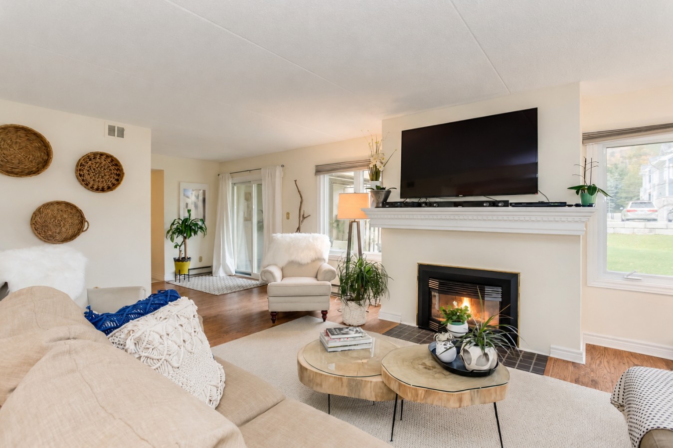 Cozy & Chic Mountain Getaway | Steps to BM Village