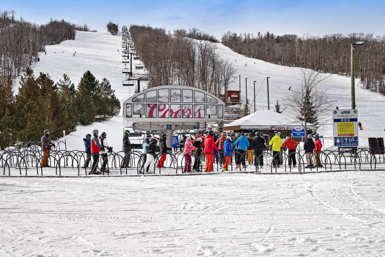 Luxury 3BDR Mountain Side Getaway, Steps to Blue! | Photo 32