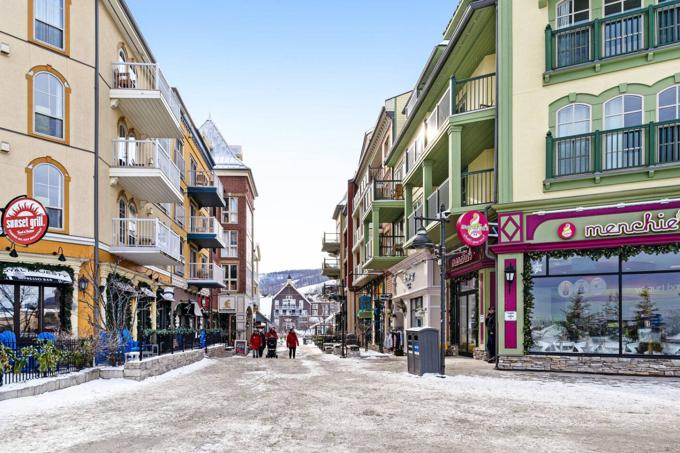 Luxury 3BDR Mountain Side Getaway, Steps to Blue! | Photo 31