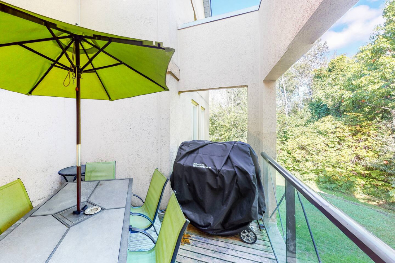 Spacious Family Home | Steps to BM Village & Golf | Photo 4