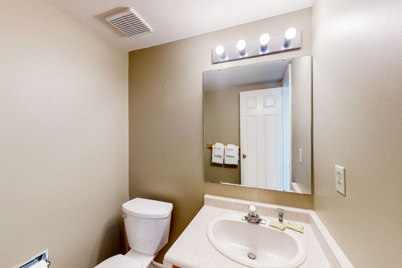 Mountain Side Getaway, Steps to Blue | Photo 20