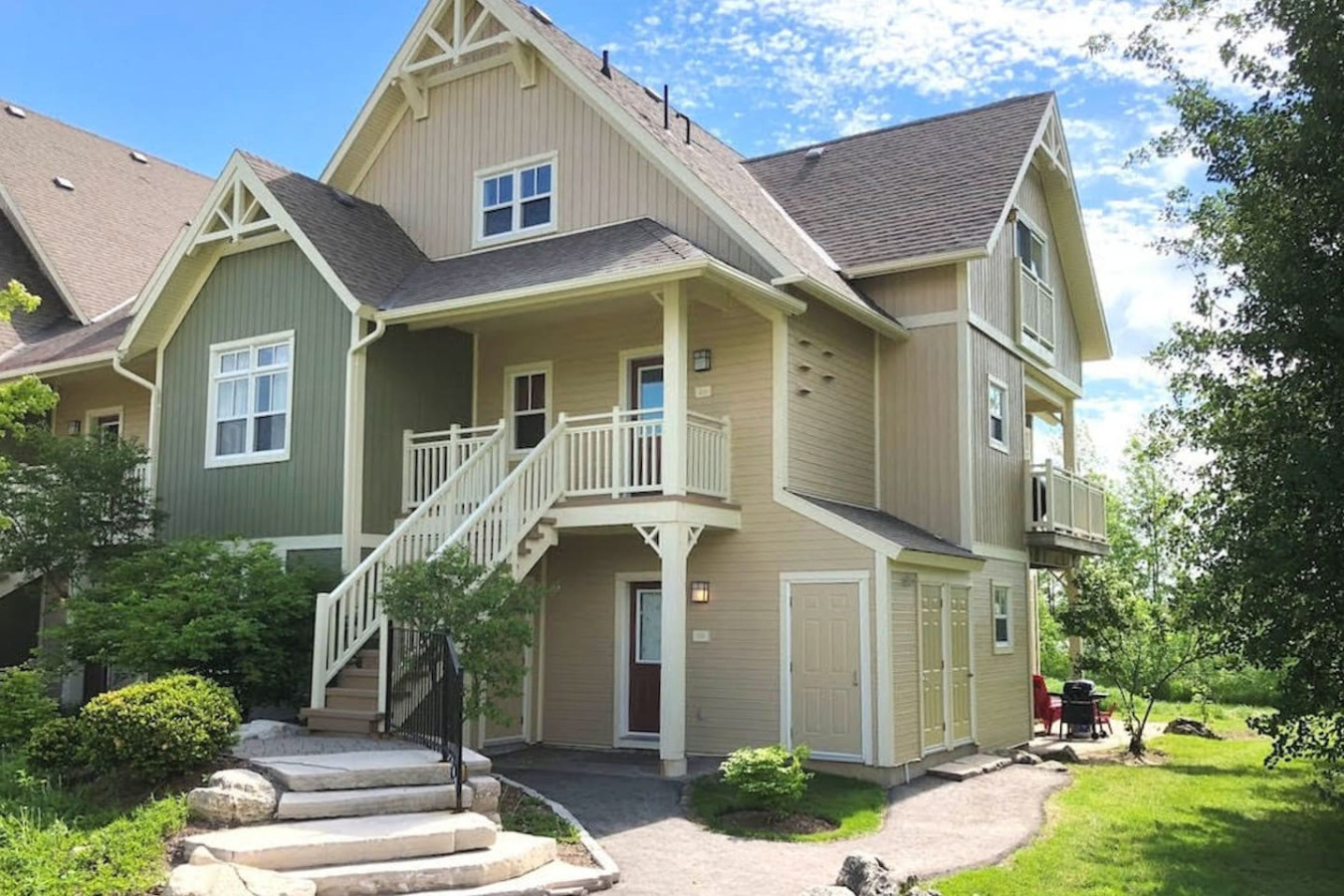 Peak to Green Escape: Mountain Views & Golf | Photo 20