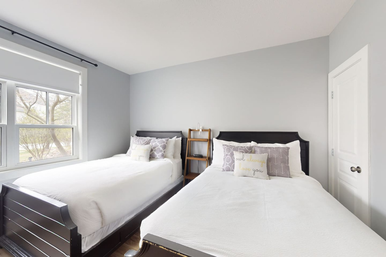 Peak to Green Escape: Mountain Views & Golf | Photo 14