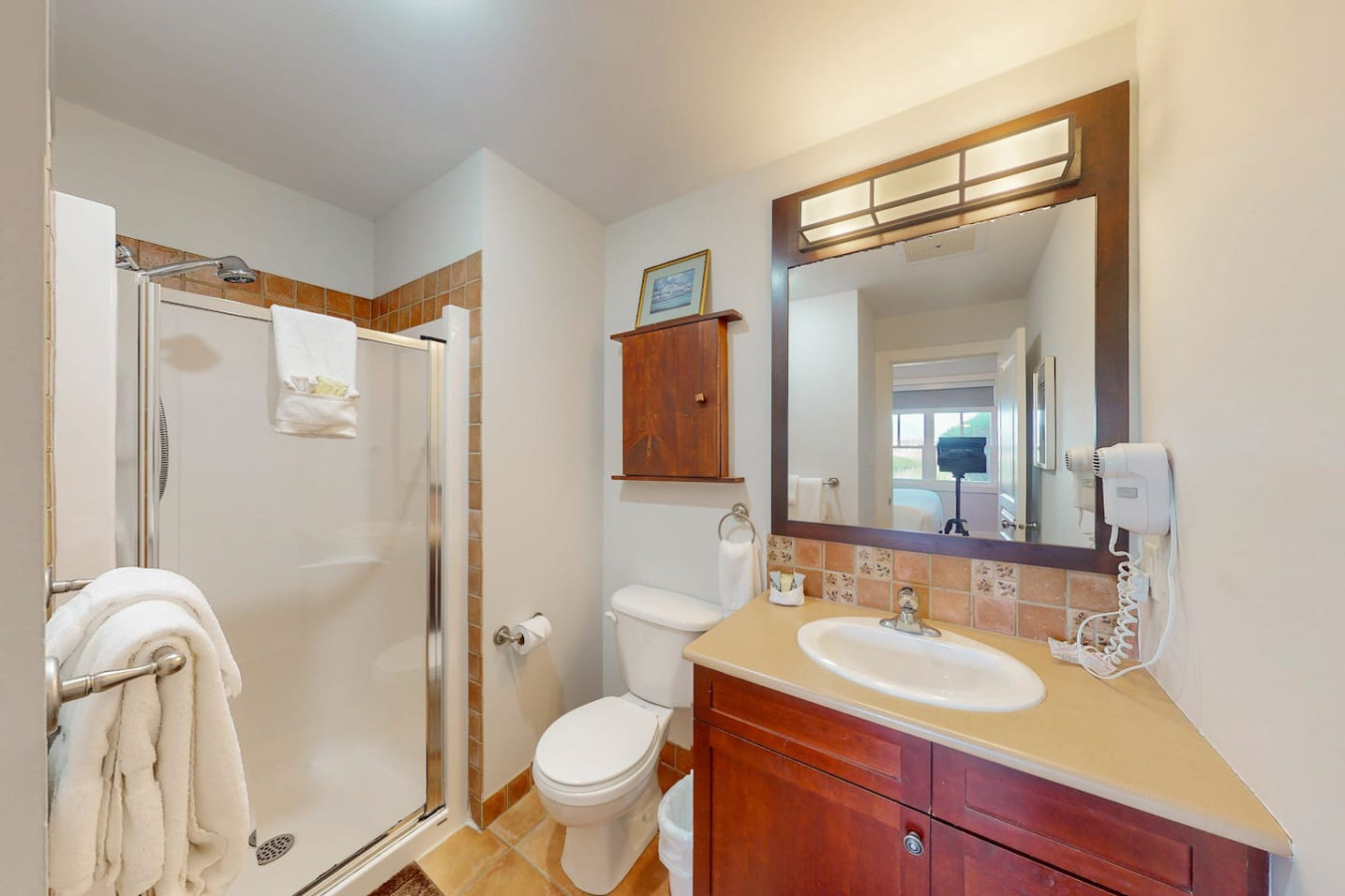 The Fairway Flat: Golf Views + Summer Pool/Hot Tub | Photo 13