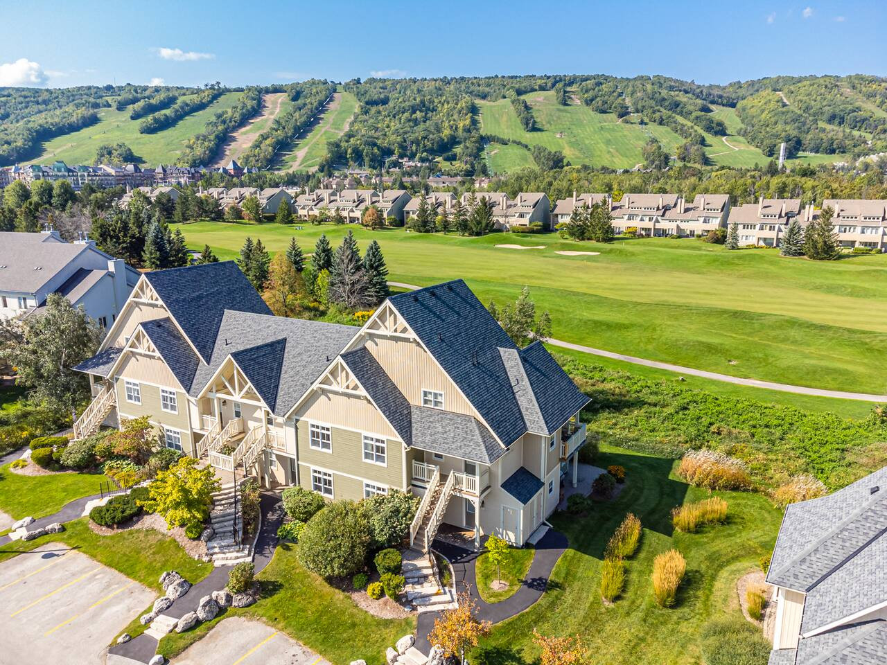 The Village Veranda: Pool Side w/ Hot Tub & Golf | Photo 23