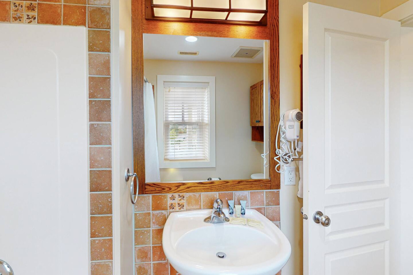 Monterra Muse: Golf Views + Walk to Village | Photo 19