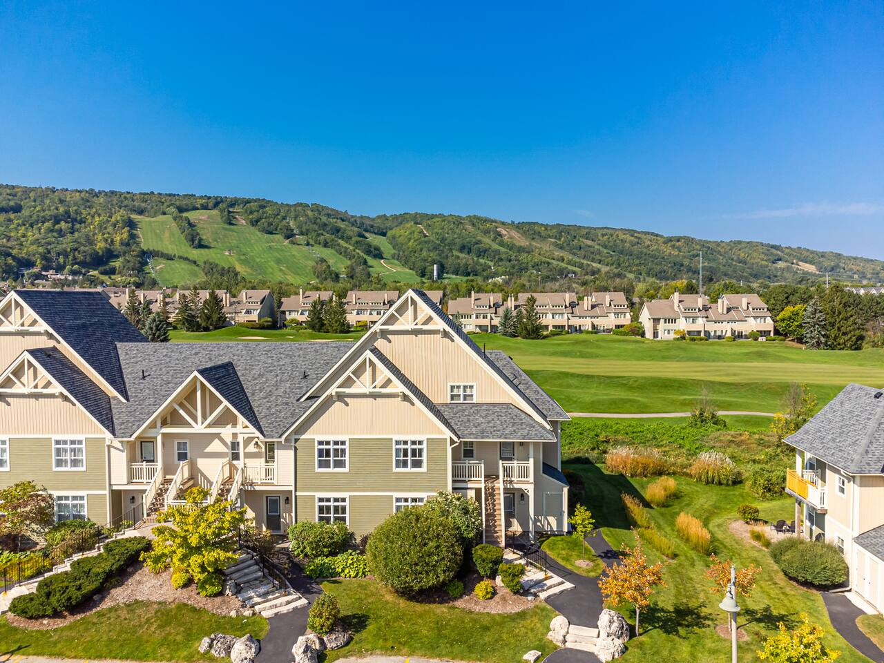 Monterra Muse: Golf Views + Walk to Village | Photo 25