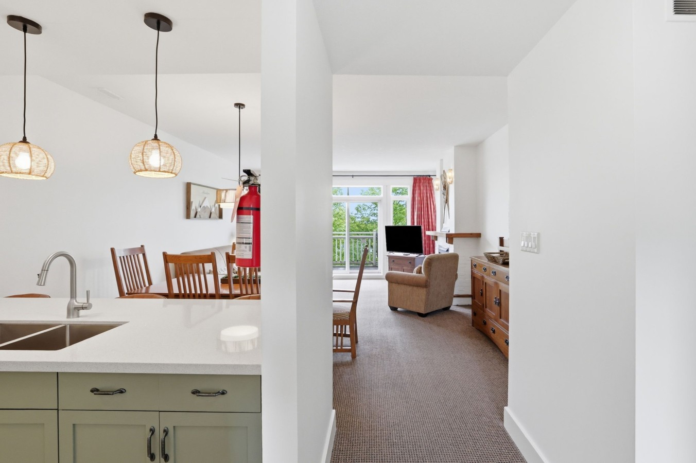 12-web-or-mls-12-print-115 Fairway Ct 216-12