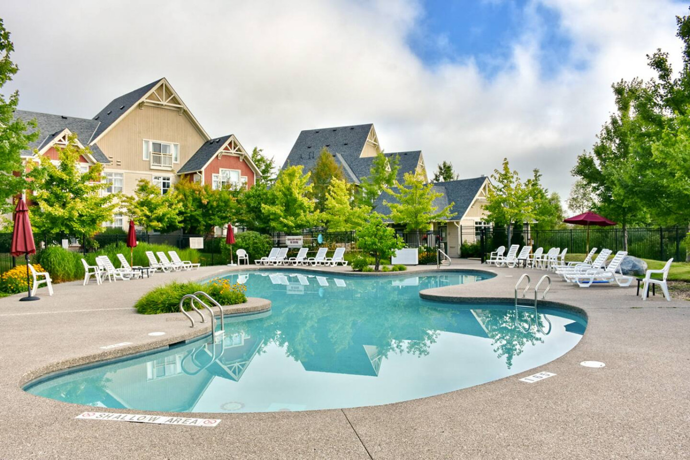 Fairway Family Retreat: Hot Tub & Mountain Views | Photo 33