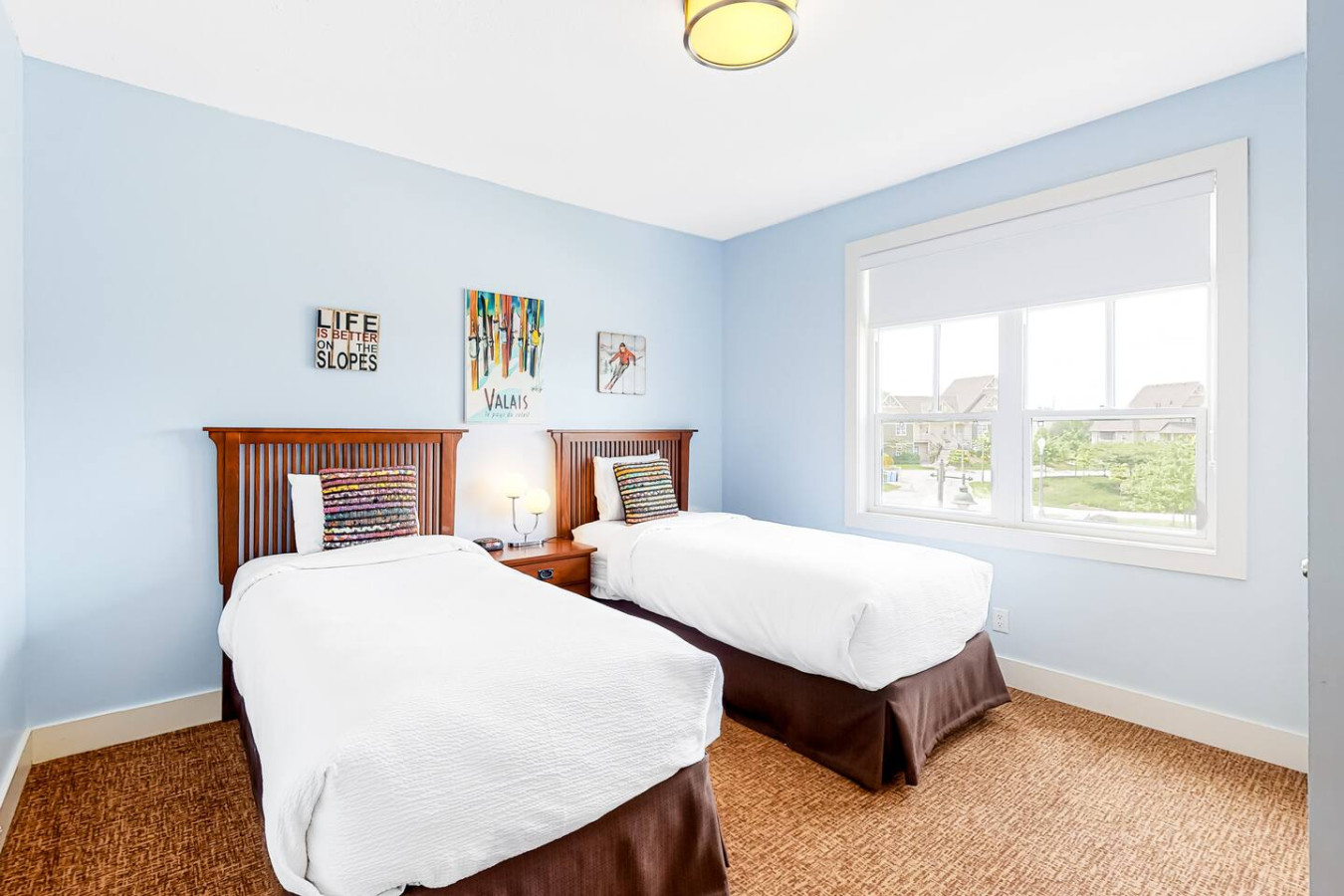 Fairway Family Retreat: Hot Tub & Mountain Views | Photo 19